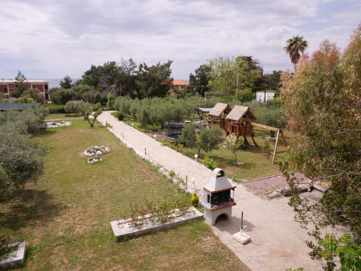 Agios Mamas Resort Nea Poteidaia Exterior photo